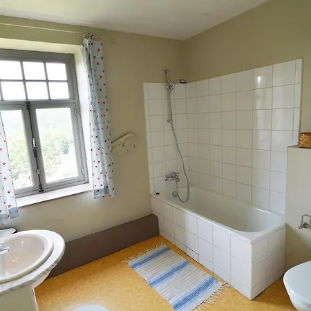 Lovely Child Friendly Holiday In Verlaine Sur Ourthe *